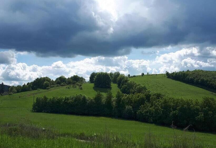 بنسيون Kékfestő Vendégház