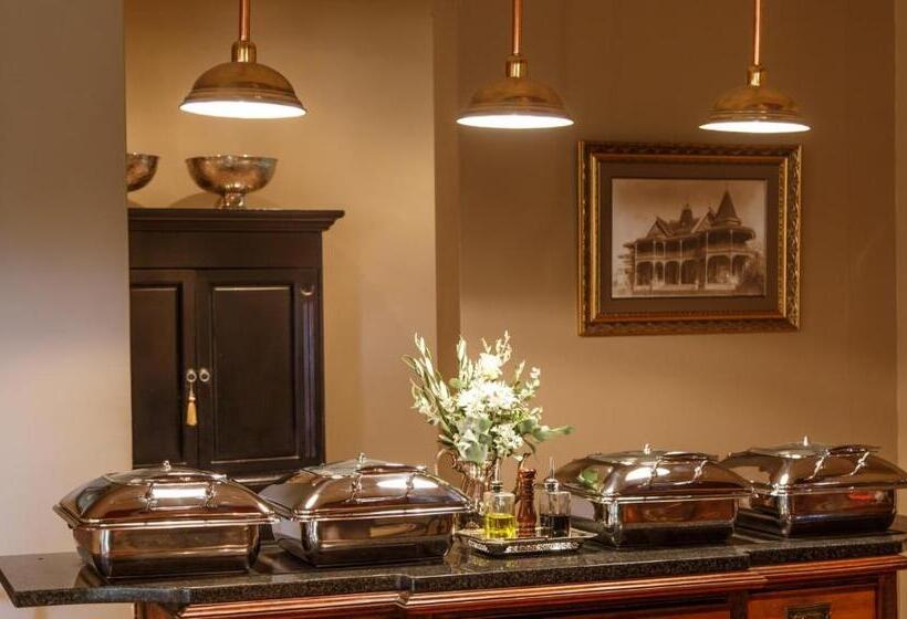 پانسیون La Plume Boutique Hotel & Spa