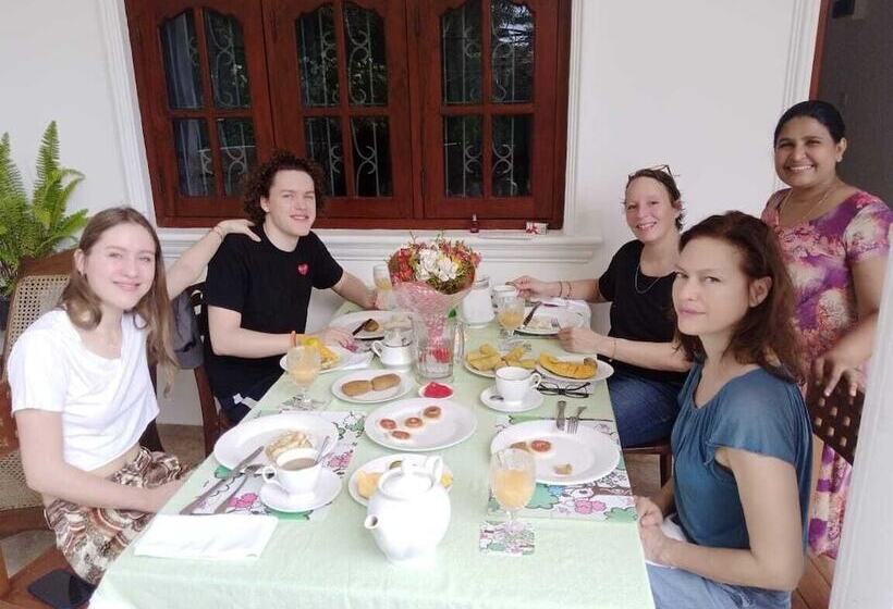 פנסיון Lucky Prince Villa