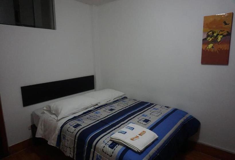 פנסיון Residencial Mamamia