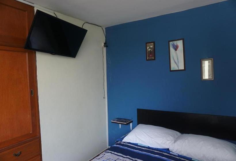 פנסיון Residencial Mamamia