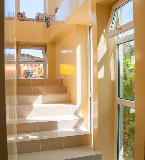 پانسیون Sakura Guesthouse