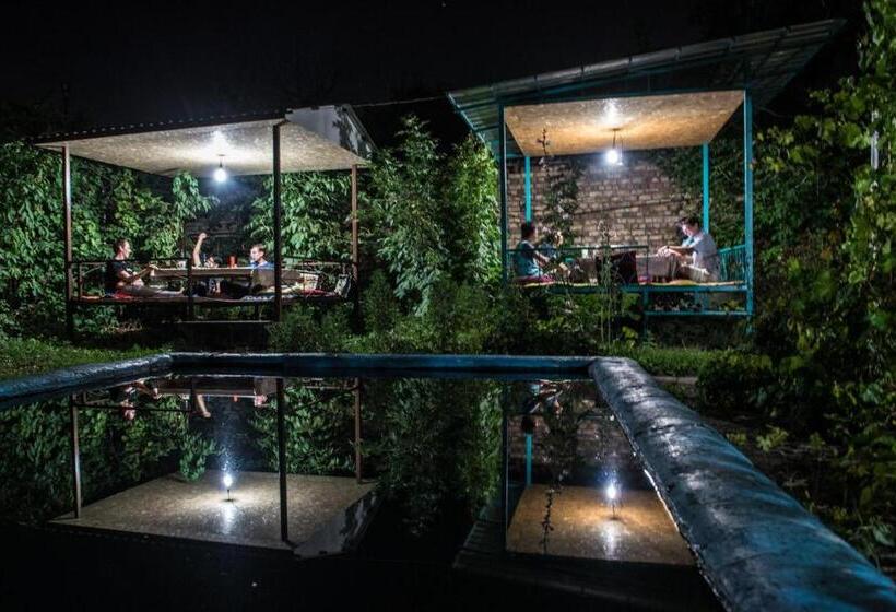 پانسیون Sakura Guesthouse