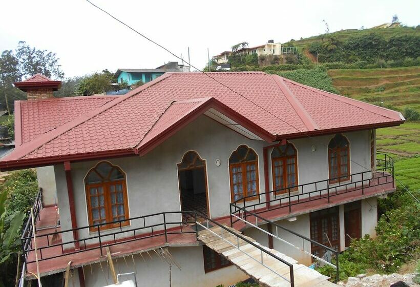 פנסיון Sushi Guest