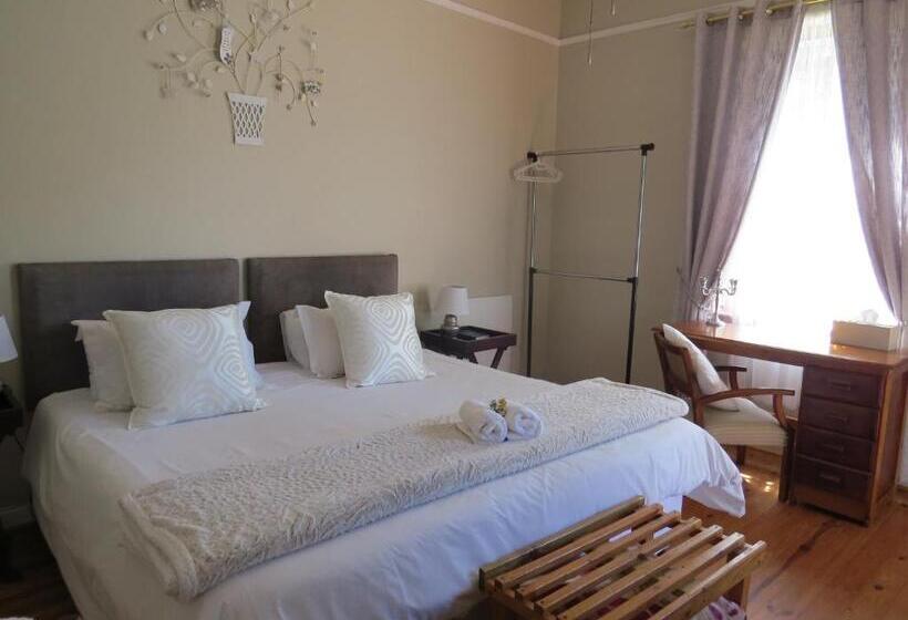 פנסיון Swartberg Guest House