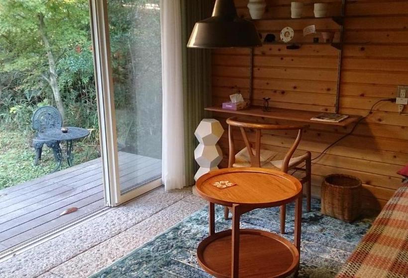 פנסיון Tajimi Guest House