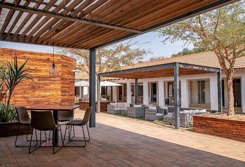 膳宿费 The Doors Inn