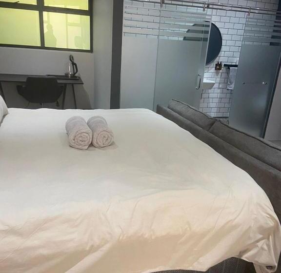 膳宿费 The Doors Inn