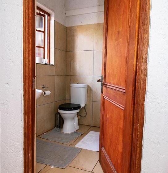 膳宿费 The Doors Inn