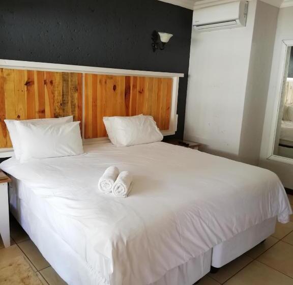 膳宿费 The Doors Inn