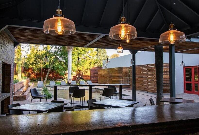 膳宿费 The Doors Inn