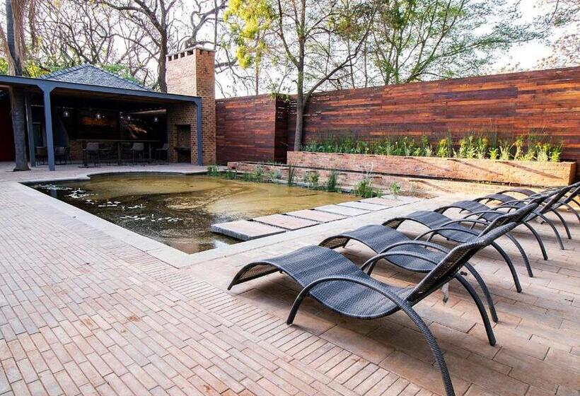 膳宿费 The Doors Inn