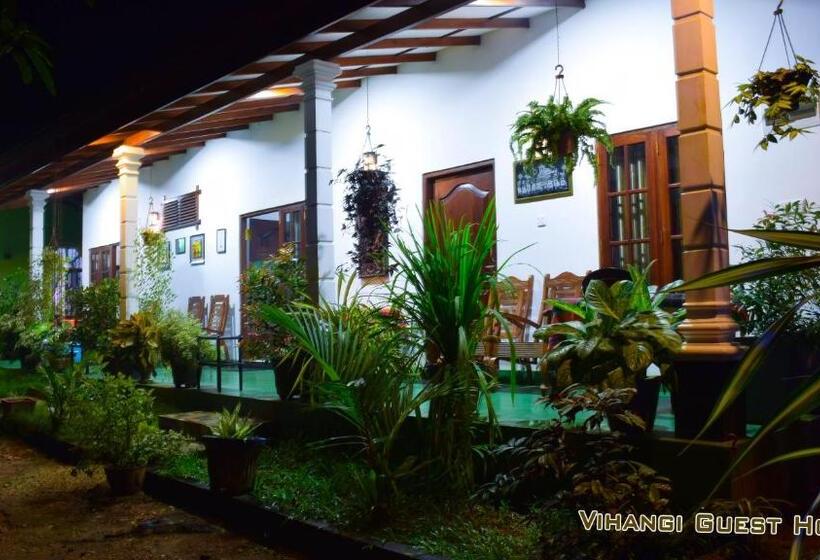 פנסיון Vihangi Guesthouse