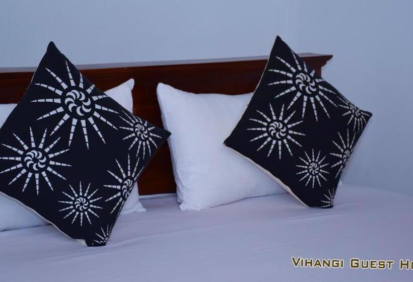 פנסיון Vihangi Guesthouse