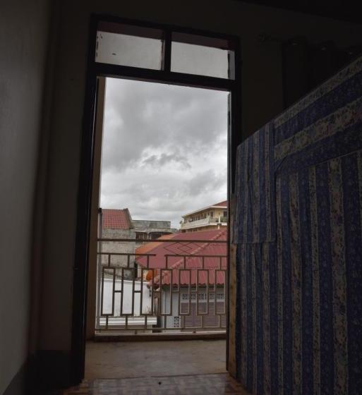 Пансион Yummy Bagpackers Hostel