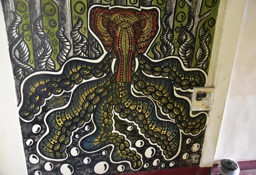 Пансион Yummy Bagpackers Hostel