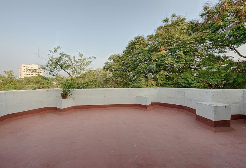 پانسیون Ywca International Guest House