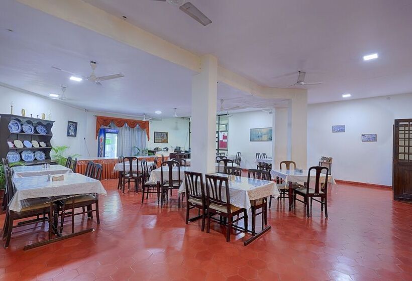 پانسیون Ywca International Guest House