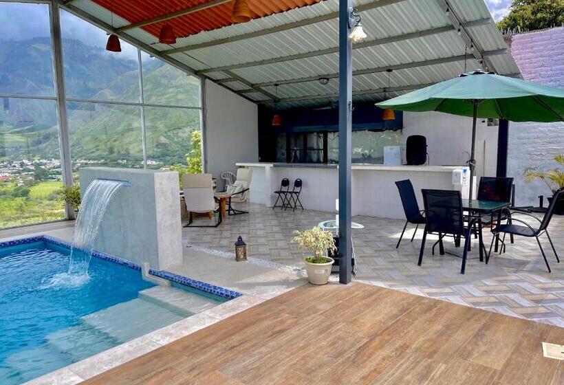 هاستل El Balcon De Los Reyes