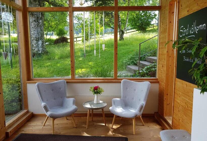 فندق صغير Ferienhotel Idyll Gais