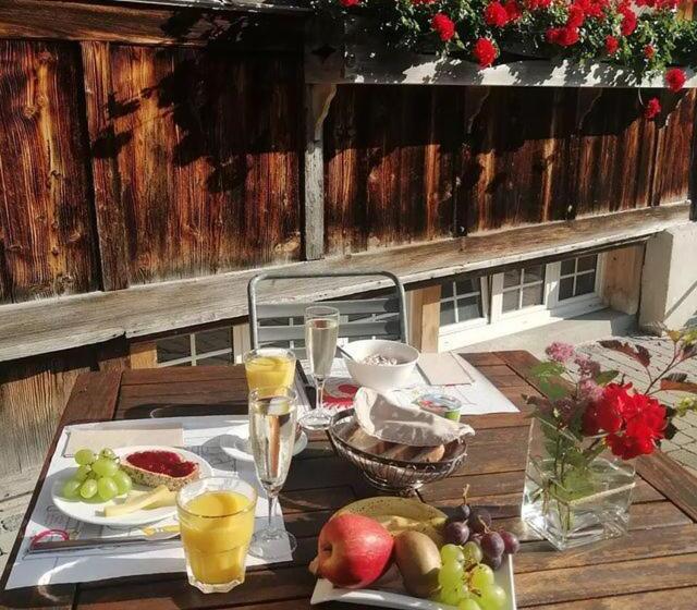 فندق صغير Ferienhotel Idyll Gais