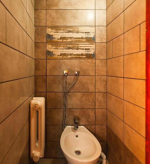 호스텔 Lisoviy Zatyshok, Z Vidkrutum Litnim Baseynom