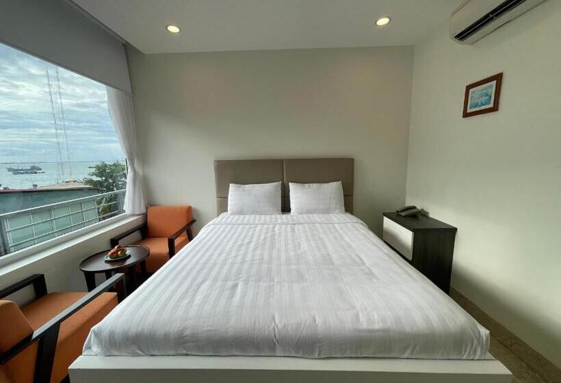 Cassabella Hotel & Apartments