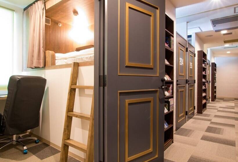 Comics & Capsulehotel Comicap Sapporo