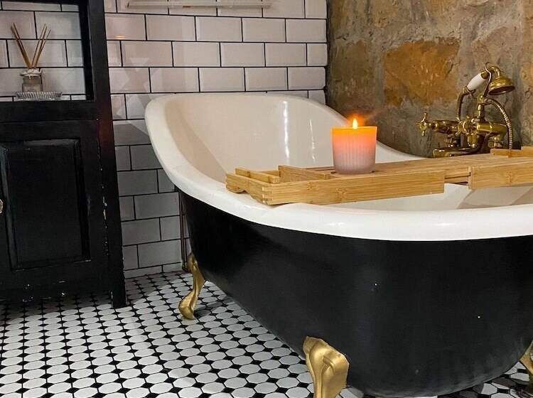 פנסיון Betty S Boutique