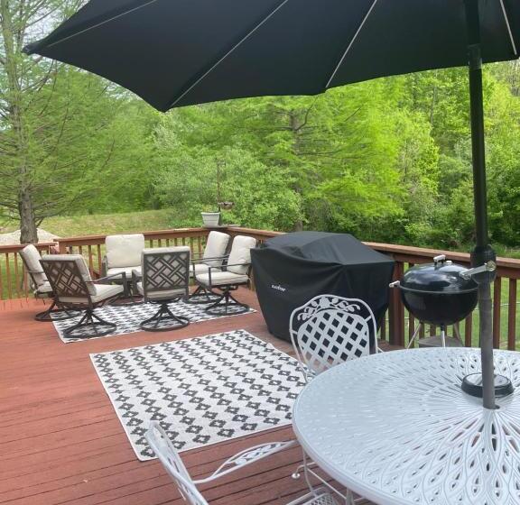 Пансион Branson Country B&b