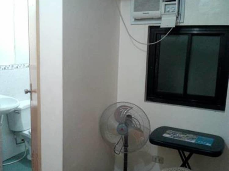 膳宿费 Budget Studio Unit In Makati