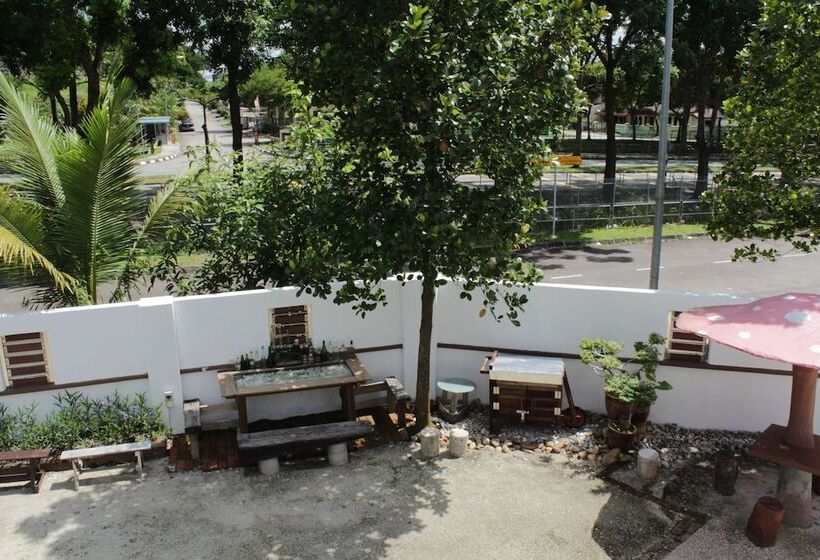 Пансион Desatebrau Newstar Homestay   Wedding Bridal House