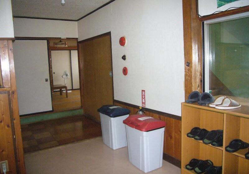 بنسيون Futago Cabin