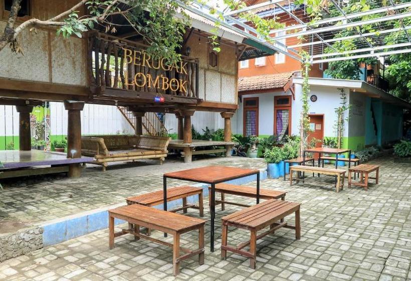 پانسیون Guest House Rumah Lombok Syariah