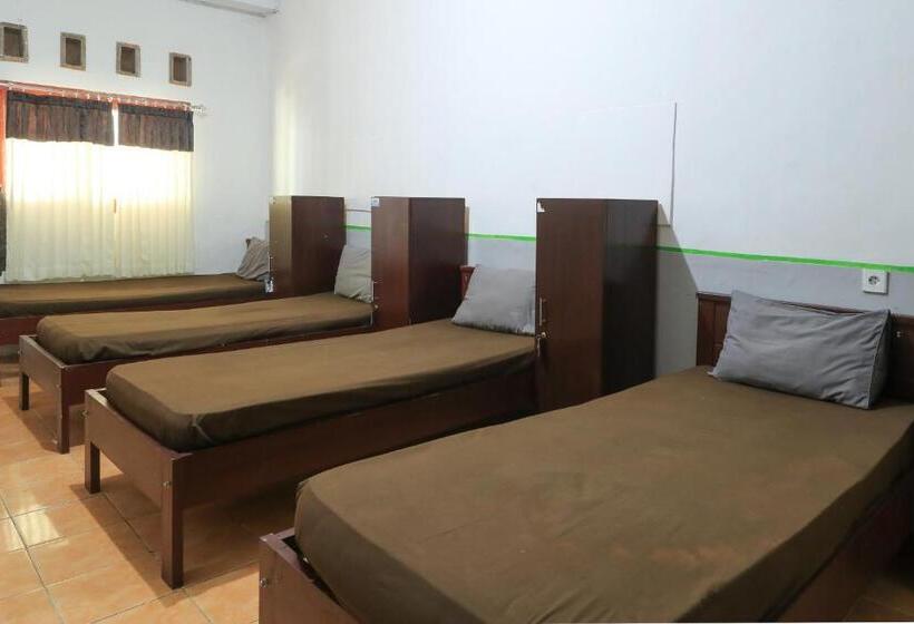 پانسیون Guest House Rumah Lombok Syariah