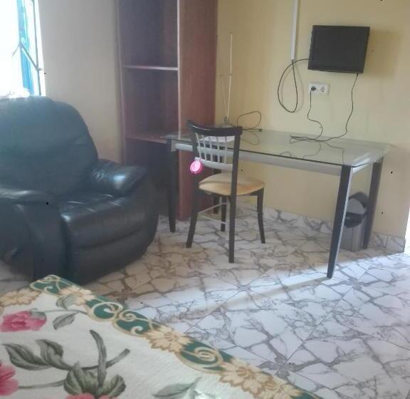 پانسیون Is Guest House