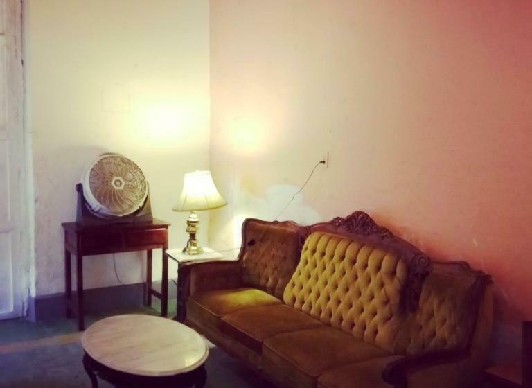 پانسیون Maska Mansion