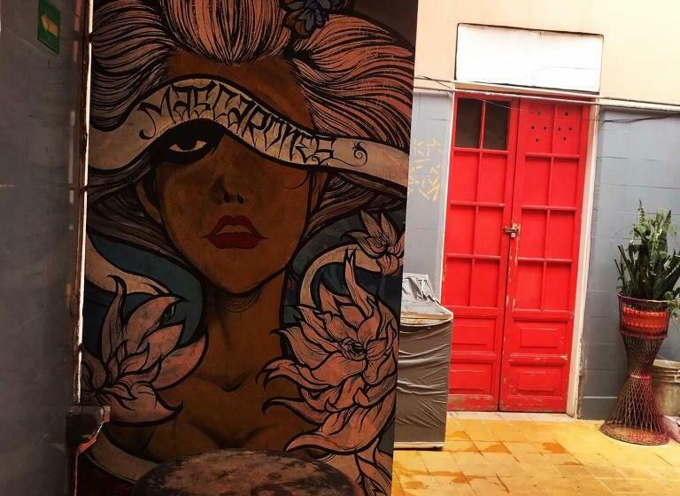 پانسیون Maska Mansion