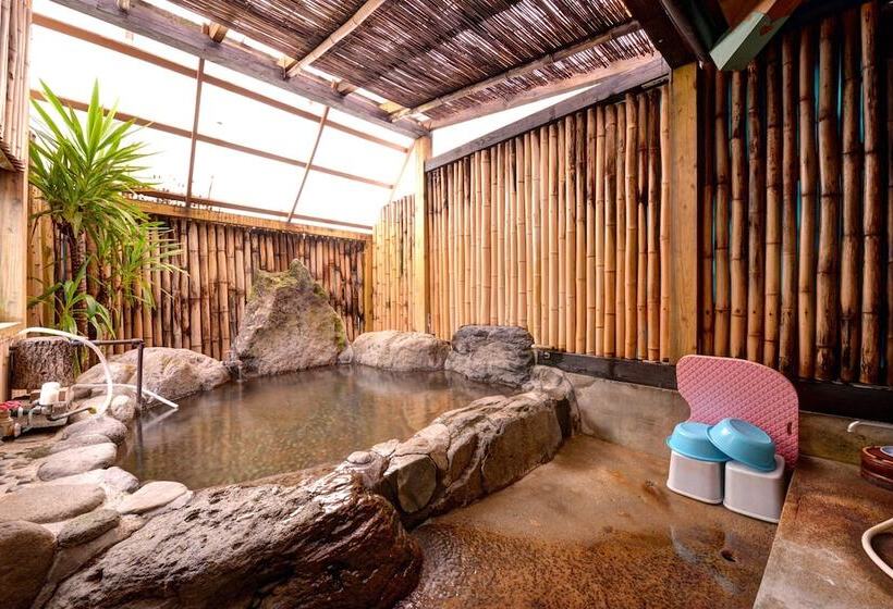 ペンション Mizuwake Minshuku Mura