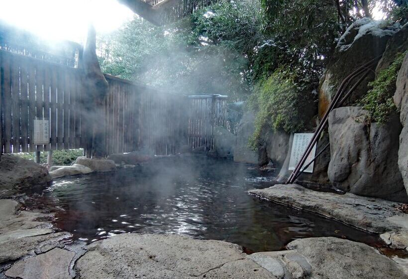 ペンション Mizuwake Minshuku Mura