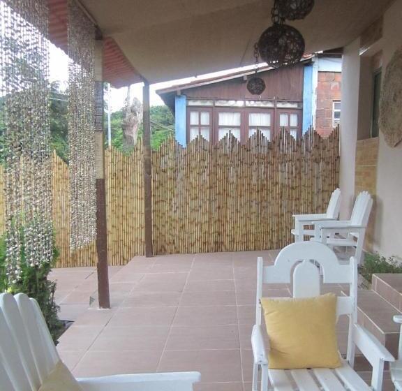 פנסיון Nova Pousada Golfinho