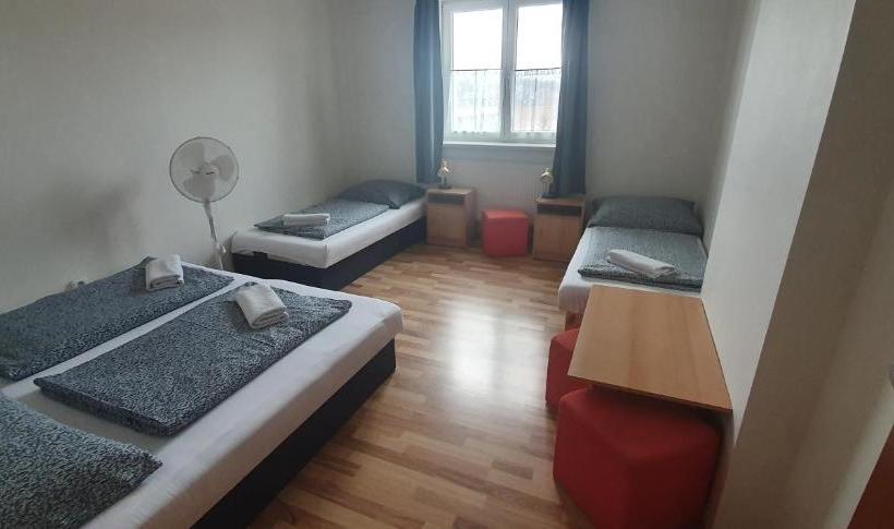 פנסיון Pod Vinicí