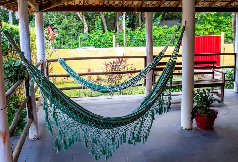 펜션 Pousada Pelô De Imbassaí