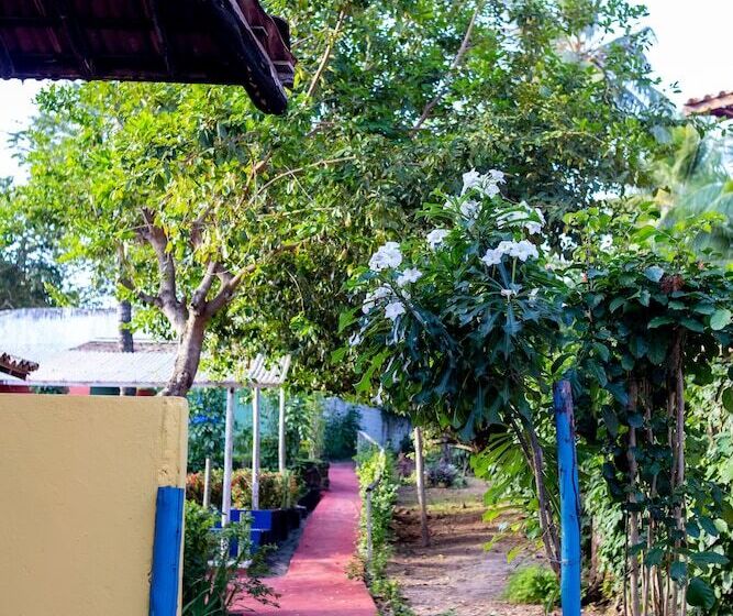 펜션 Pousada Pelô De Imbassaí