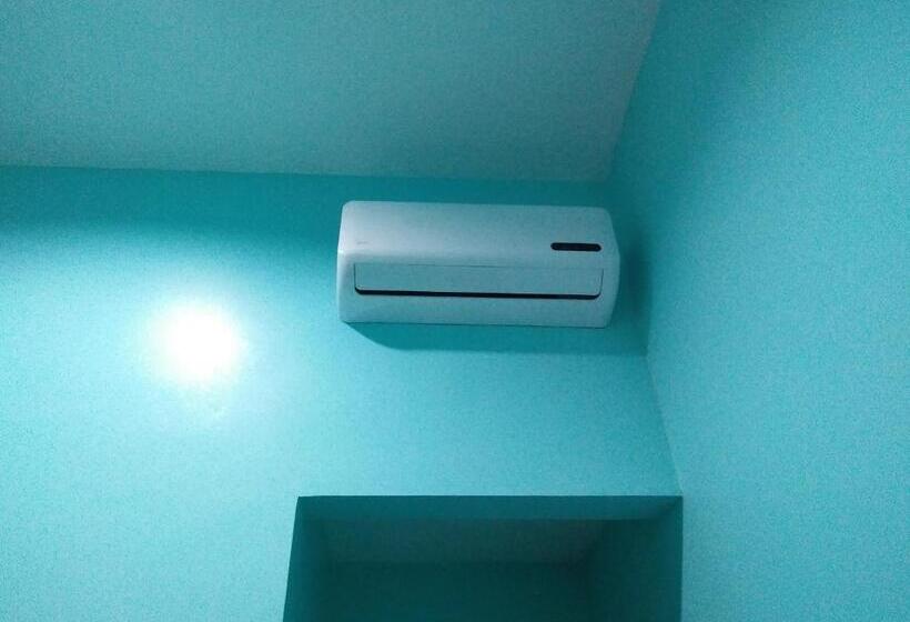 膳宿费 Reddoorz Near Gajah Mada Street Semarang