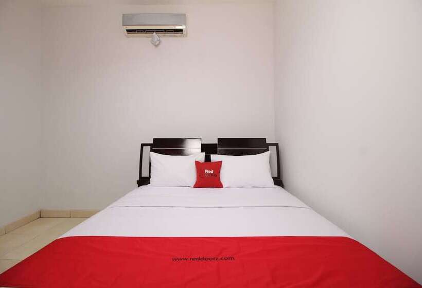 펜션 Reddoorz @ Pangeran Antasari 2