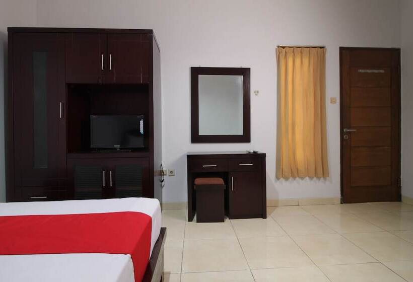 Пансион Reddoorz @ Pangeran Antasari 2