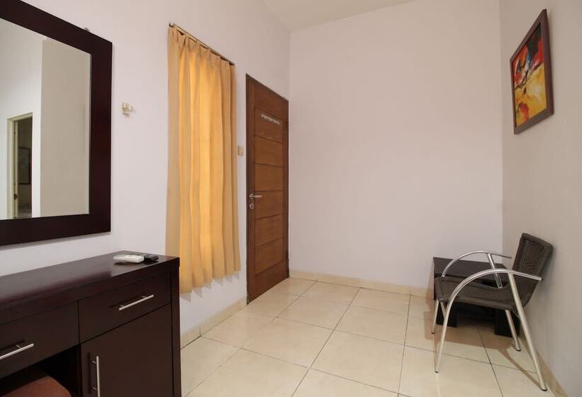 Пансион Reddoorz @ Pangeran Antasari 2