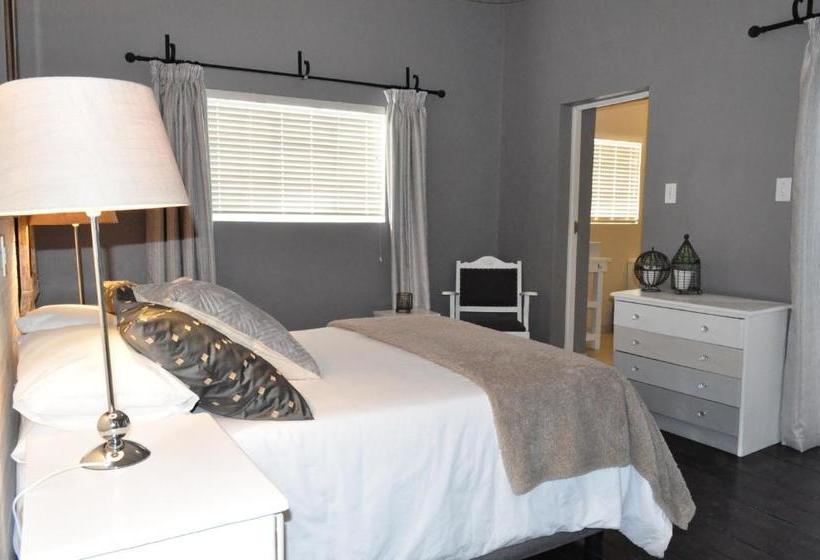 بنسيون The Calitz