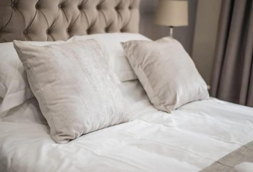 פנסיון The Royal Guest House